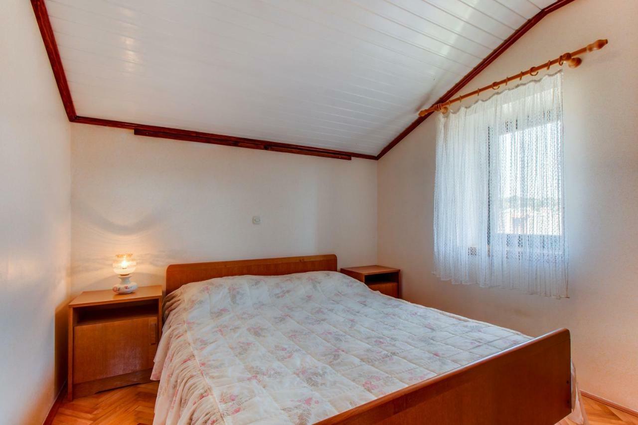 Apartment Danilo มาลีโลชินจ์ ภายนอก รูปภาพ